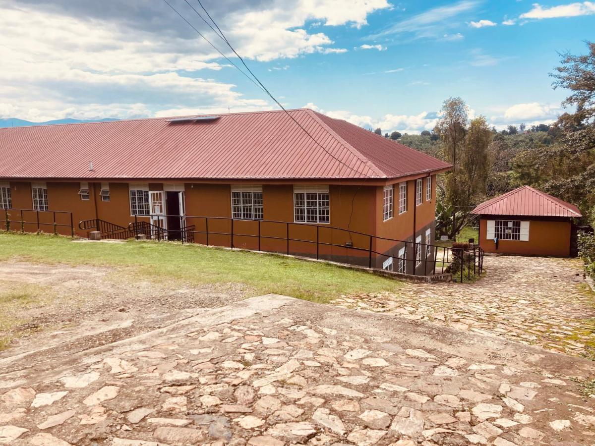 Yes Hostel Fort Portal Εξωτερικό φωτογραφία